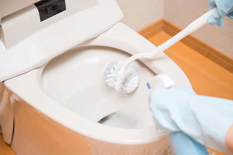 トイレ掃除のイメージ