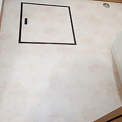 カビの生えたクッションフロアを張替え清潔なお部屋に 愛知県あま市の定額リフォームならリノコ